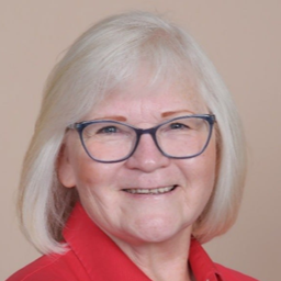 Patricia Graves headshot
